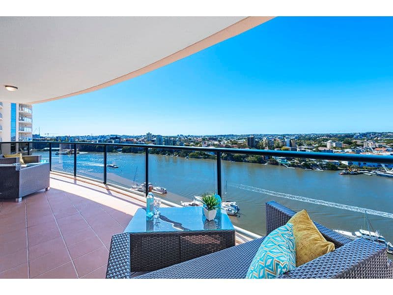 2 Goodwin Street, KANGAROO POINT QLD 4169, Kangaroo Point - Image 1