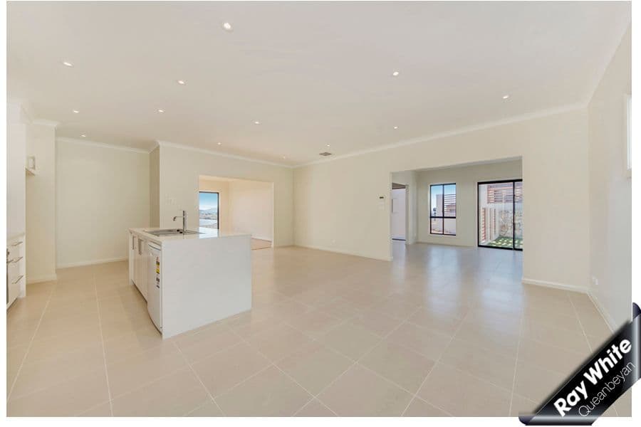 127 Waterfall Drive, JERRABOMBERRA NSW 2619, Jerrabomberra - Thumbnail 4
