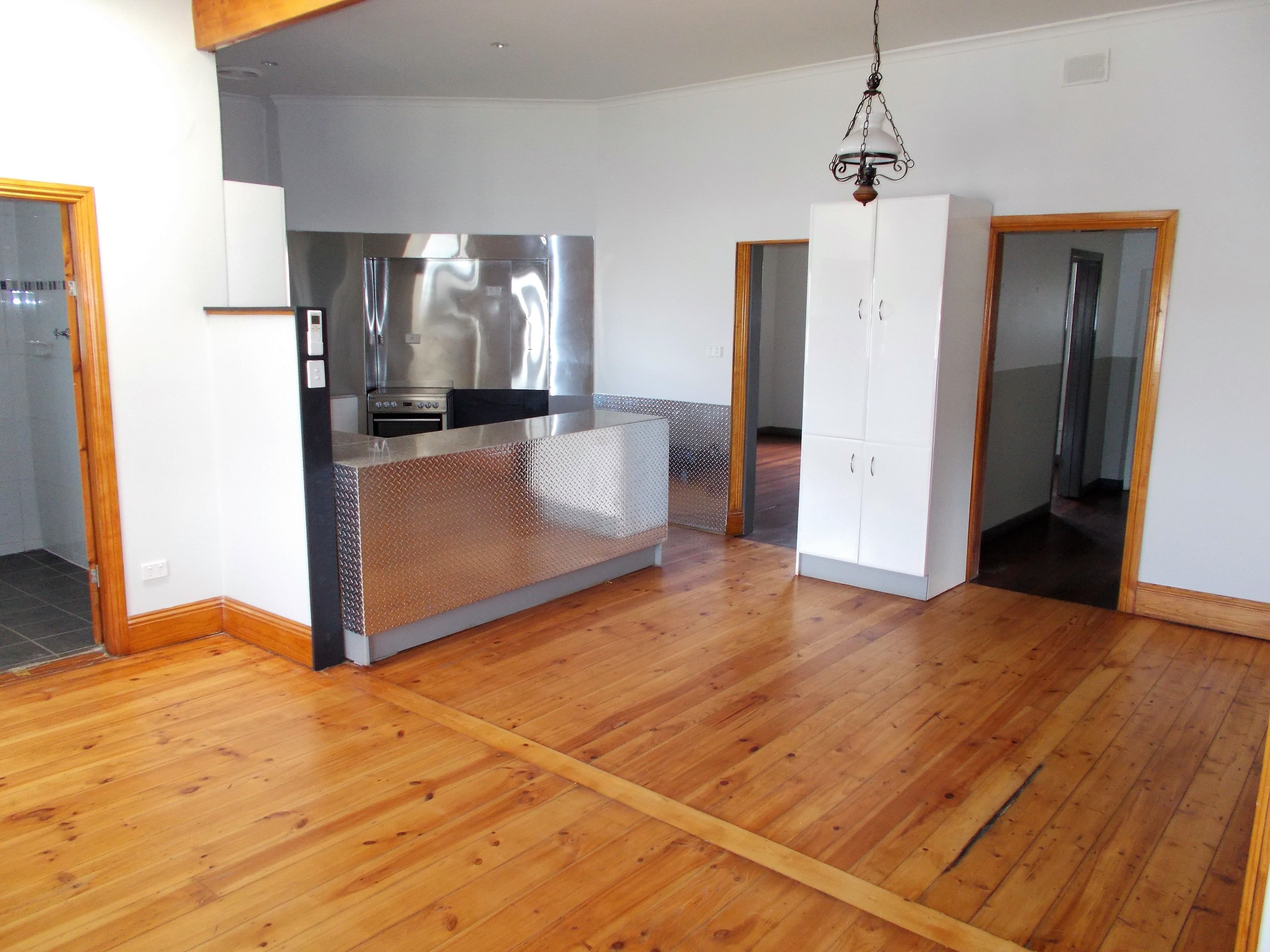 24 Pigeon Flat Road, Bordertown SA 5268, Bordertown - Thumbnail 4