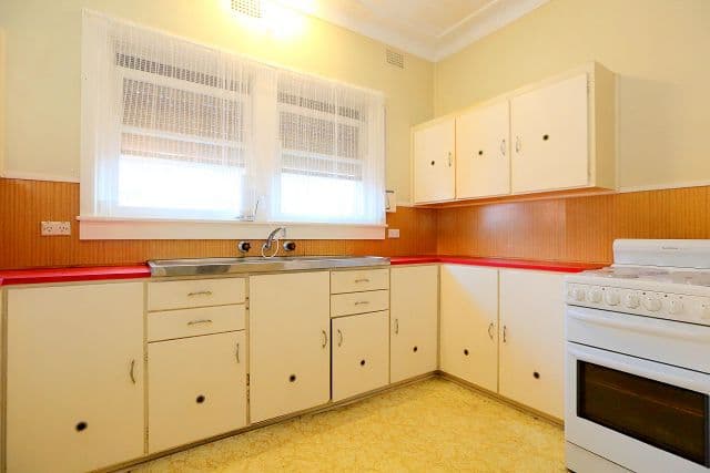 10 Ogmore Court, Bankstown NSW 2200, Bankstown - Thumbnail 3