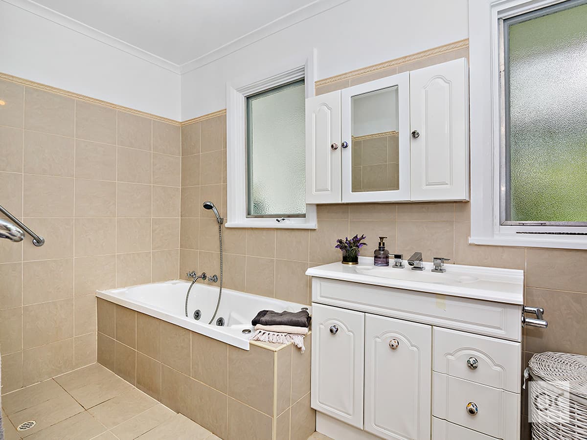 28 Acacia Road, Hawthorndene - Thumbnail 7