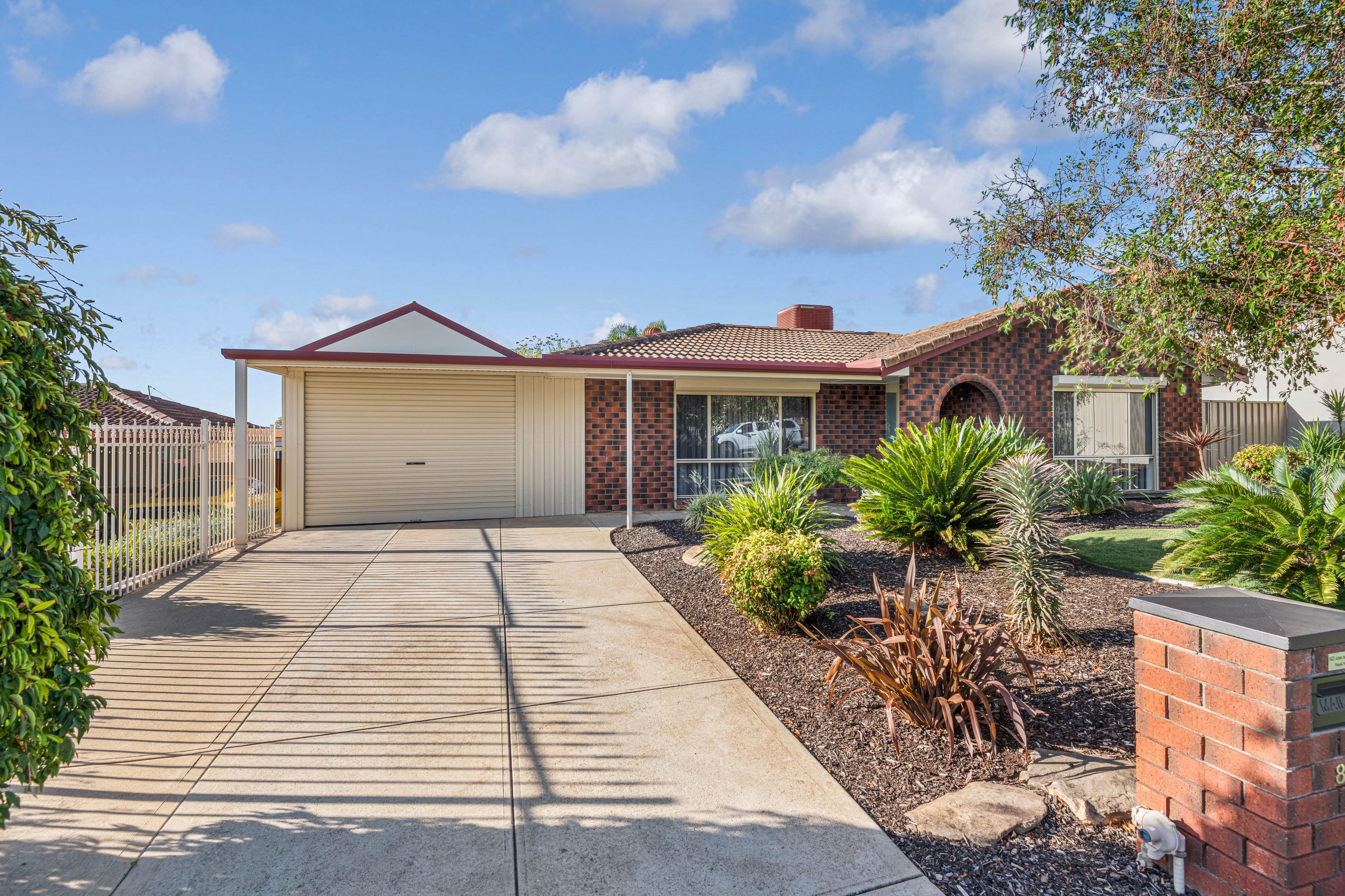 8 Mayfield Street, Modbury Heights SA 5092, Modbury Heights - Thumbnail 2