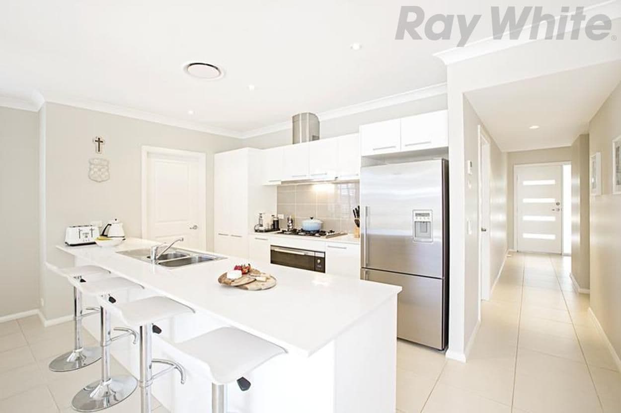 53 Robey Avenue, MIDDLETON GRANGE NSW 2171, Middleton Grange - Thumbnail 3