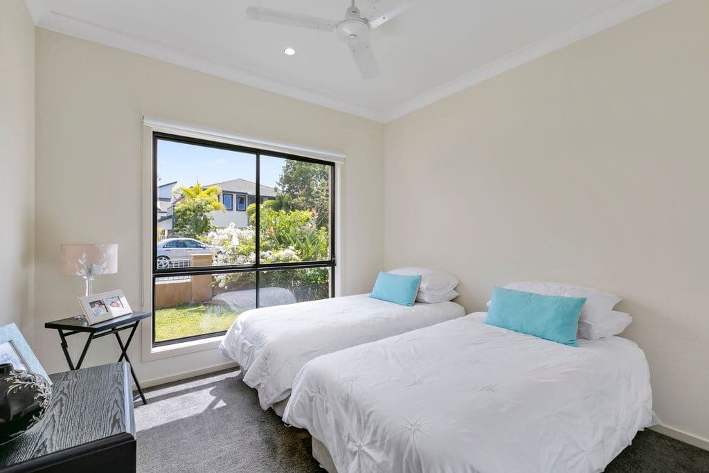 8 Saleya Drive, Varsity Lakes QLD 4227, Varsity Lakes - Thumbnail 8