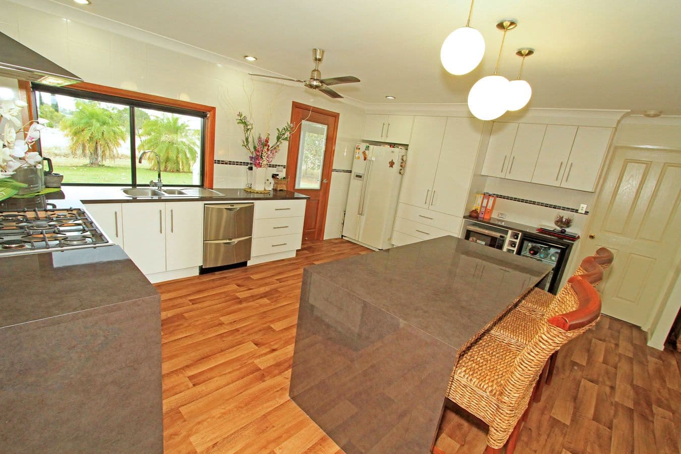 16 Janay Road, KABRA QLD 4702, Kabra - Thumbnail 7
