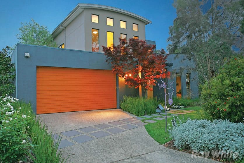 10 Deirdre Street, Glen Waverley VIC 3150, Glen Waverley - Image 1
