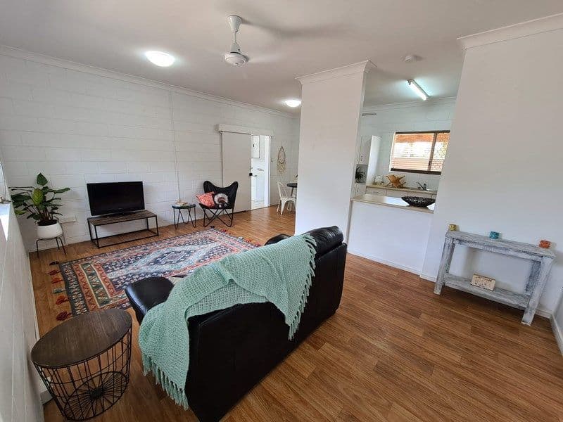 1362 Riverway Drive, Kelso QLD 4815, Kelso - Thumbnail 2