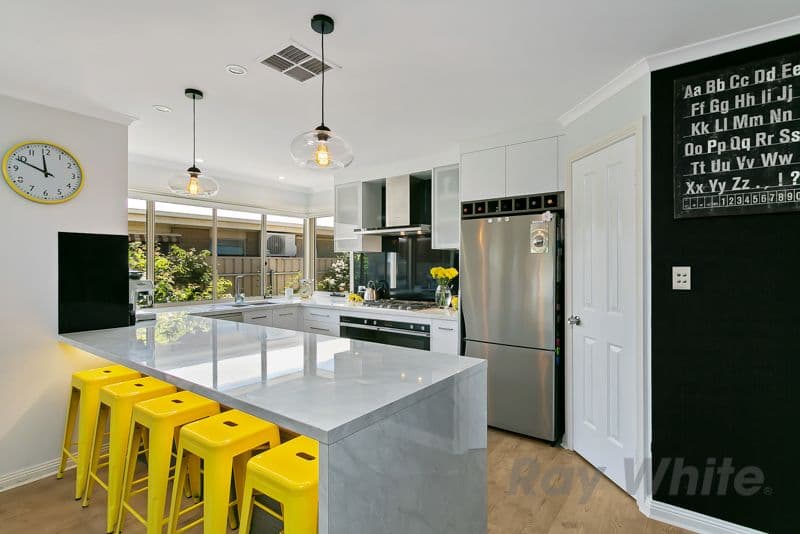37 Worthing Drive, Sheidow Park SA 5158, Sheidow Park - Thumbnail 3