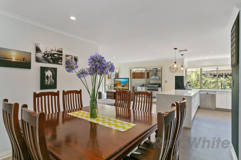 37 Worthing Drive, Sheidow Park SA 5158, Sheidow Park - Thumbnail 4