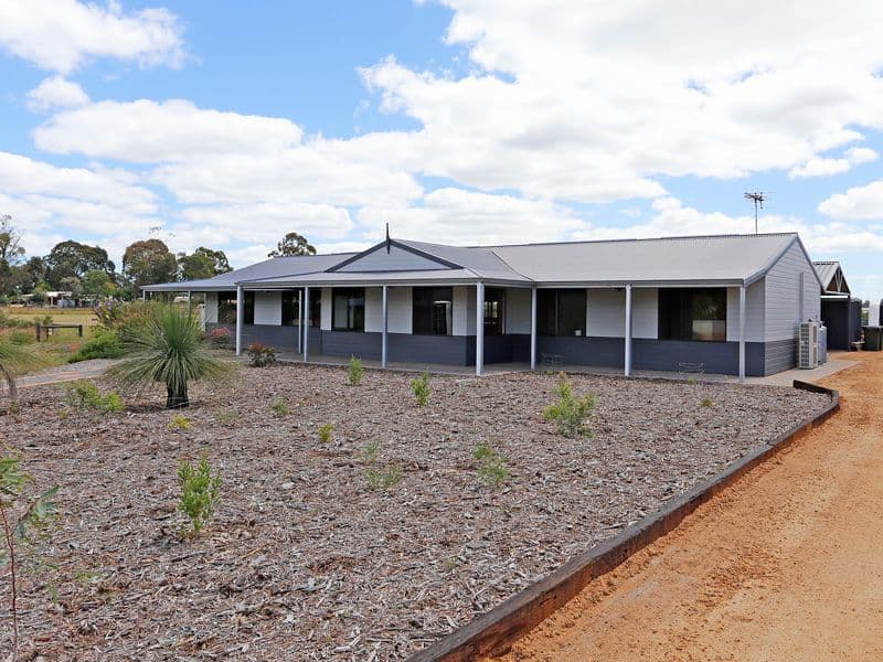 10 Faull Street, MUCHEA WA 6501, Muchea - Image 1