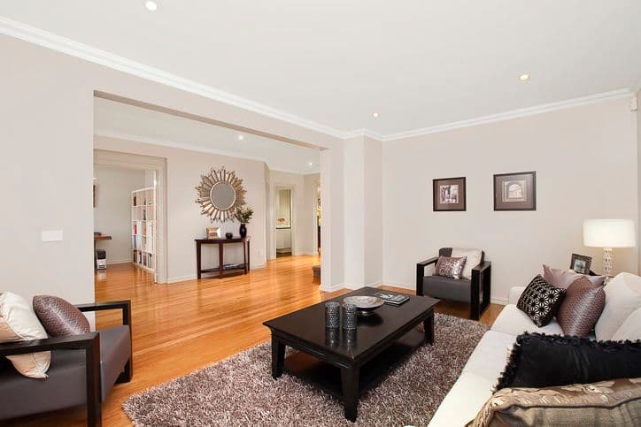 24 Stanley Drive, DONCASTER VIC 3108, Doncaster - Thumbnail 3