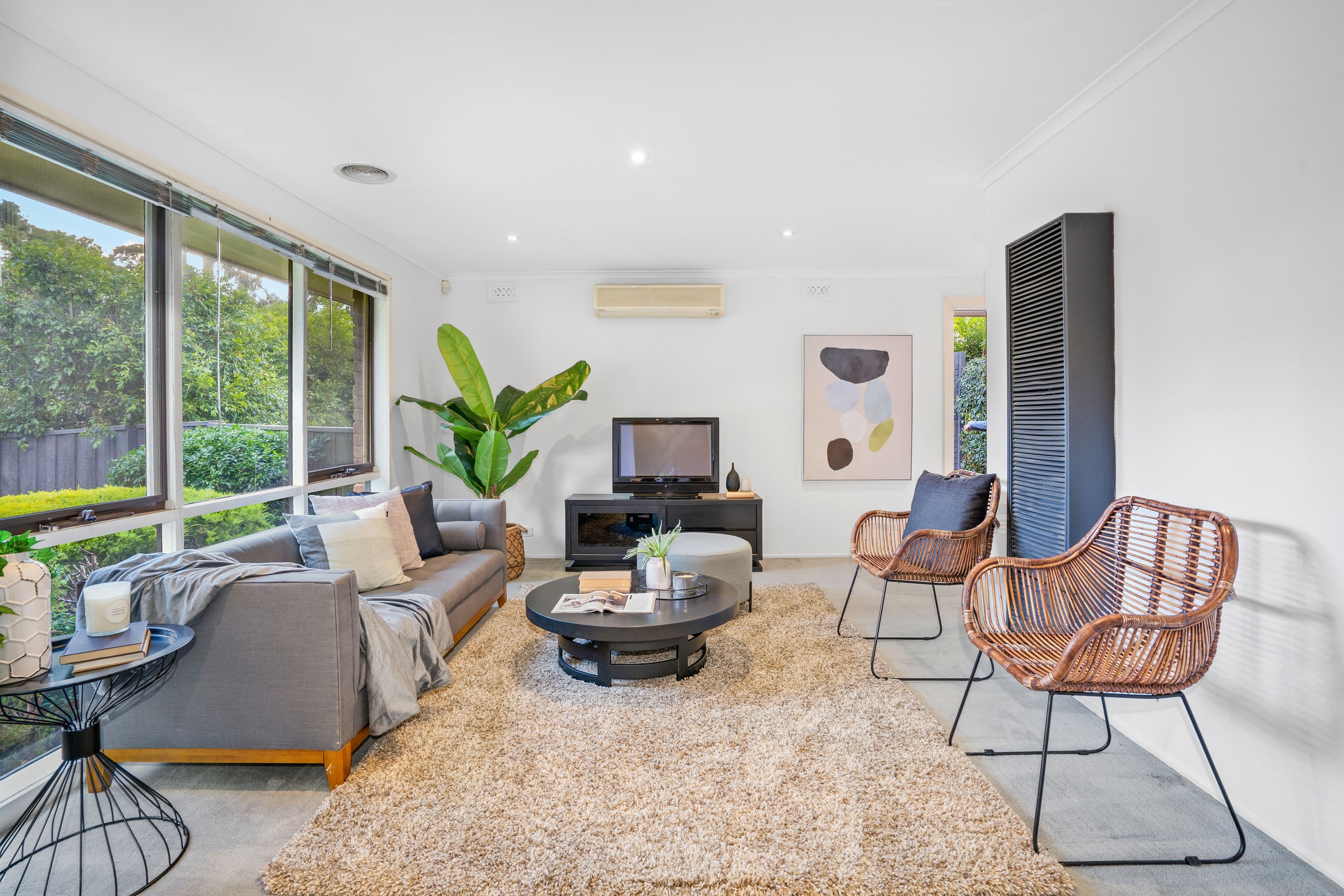 11 Eaglet Court, Mill Park VIC 3082, Mill Park - Thumbnail 2