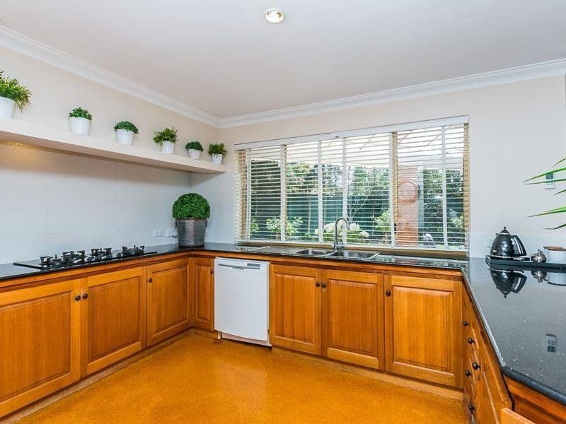 26 Lesueur Rise, SORRENTO WA 6020, Sorrento - Thumbnail 4