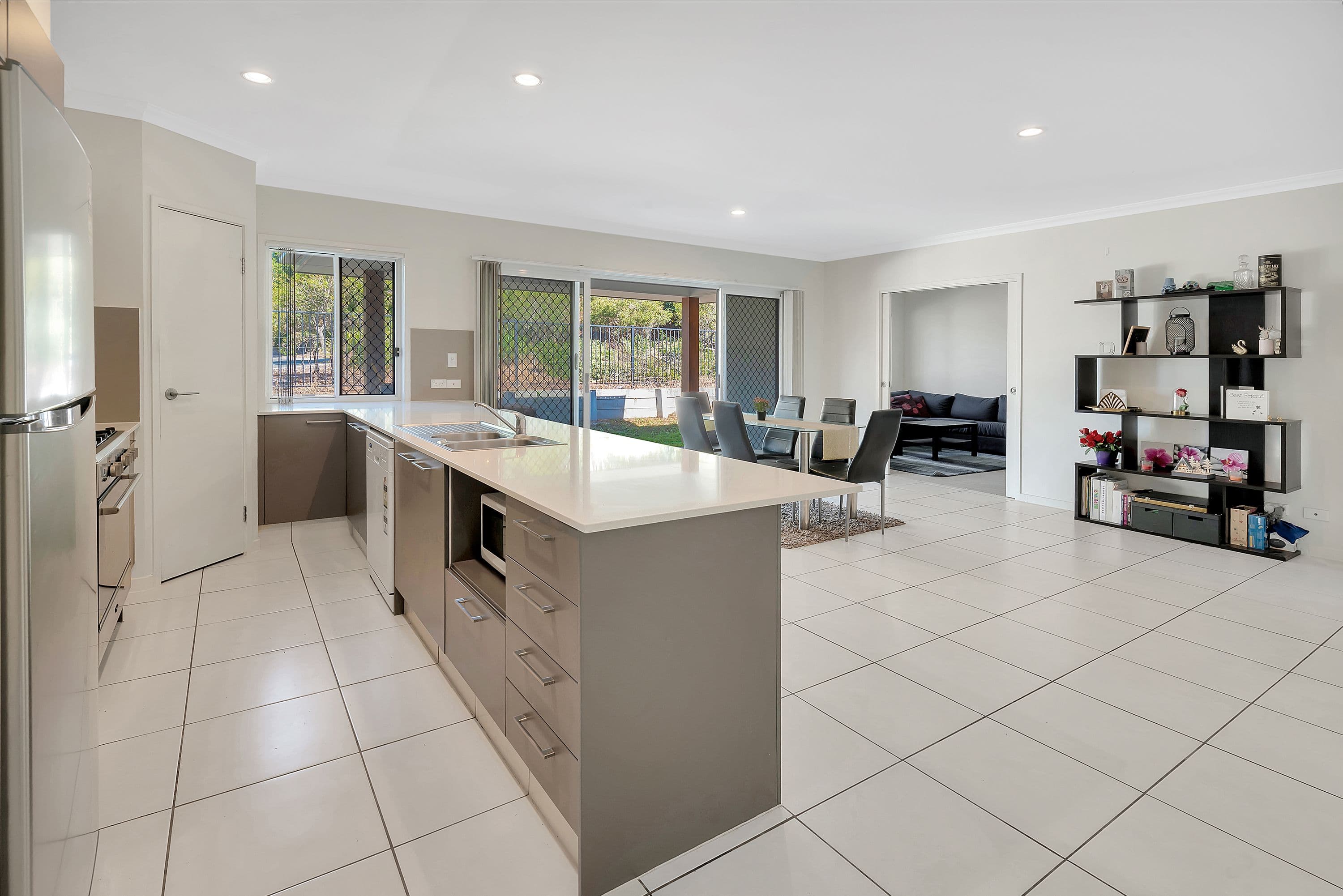 17 Sandpiper Court, Upper Coomera QLD 4209, Upper Coomera - Thumbnail 5