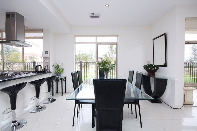 2 Pine Court, MAWSON LAKES SA 5095, Mawson Lakes - Thumbnail 3