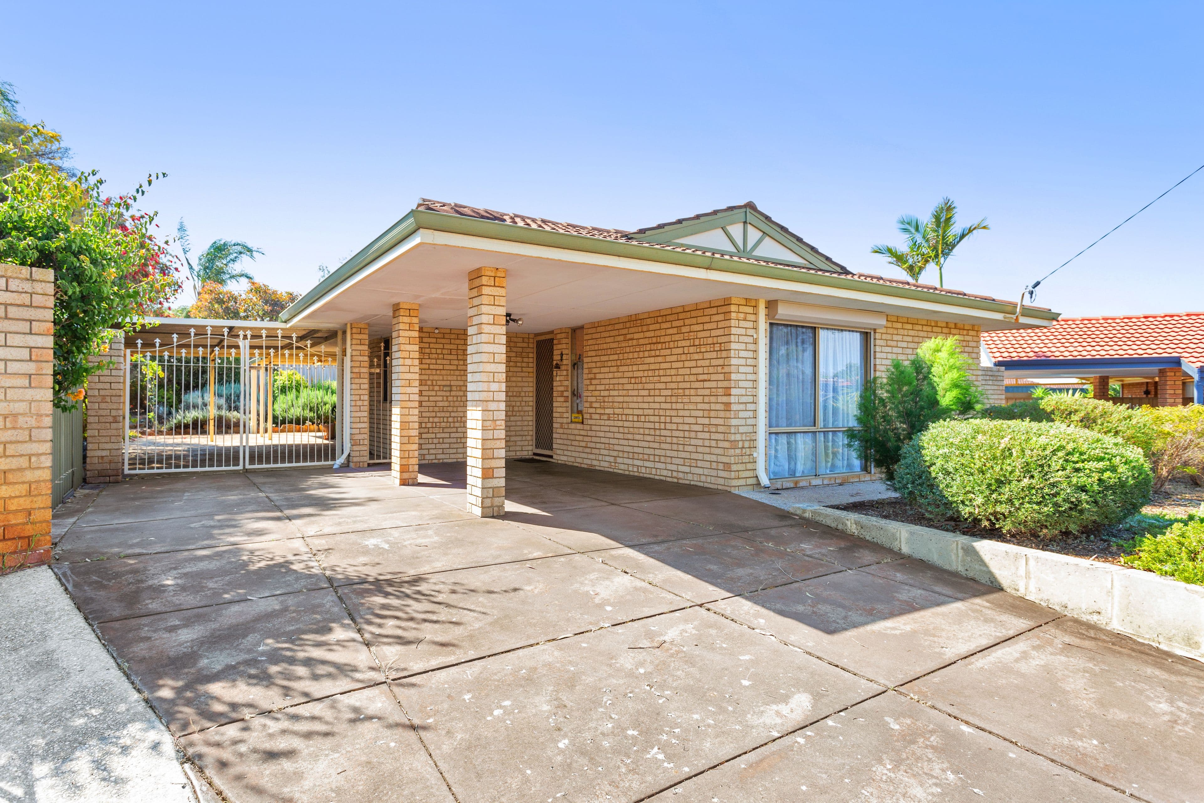 21 Tagus Court, Beechboro WA 6063, Beechboro - Thumbnail 2