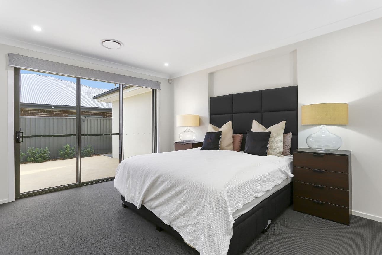 32 Cogrington Drive, Harrington Park - Thumbnail 3
