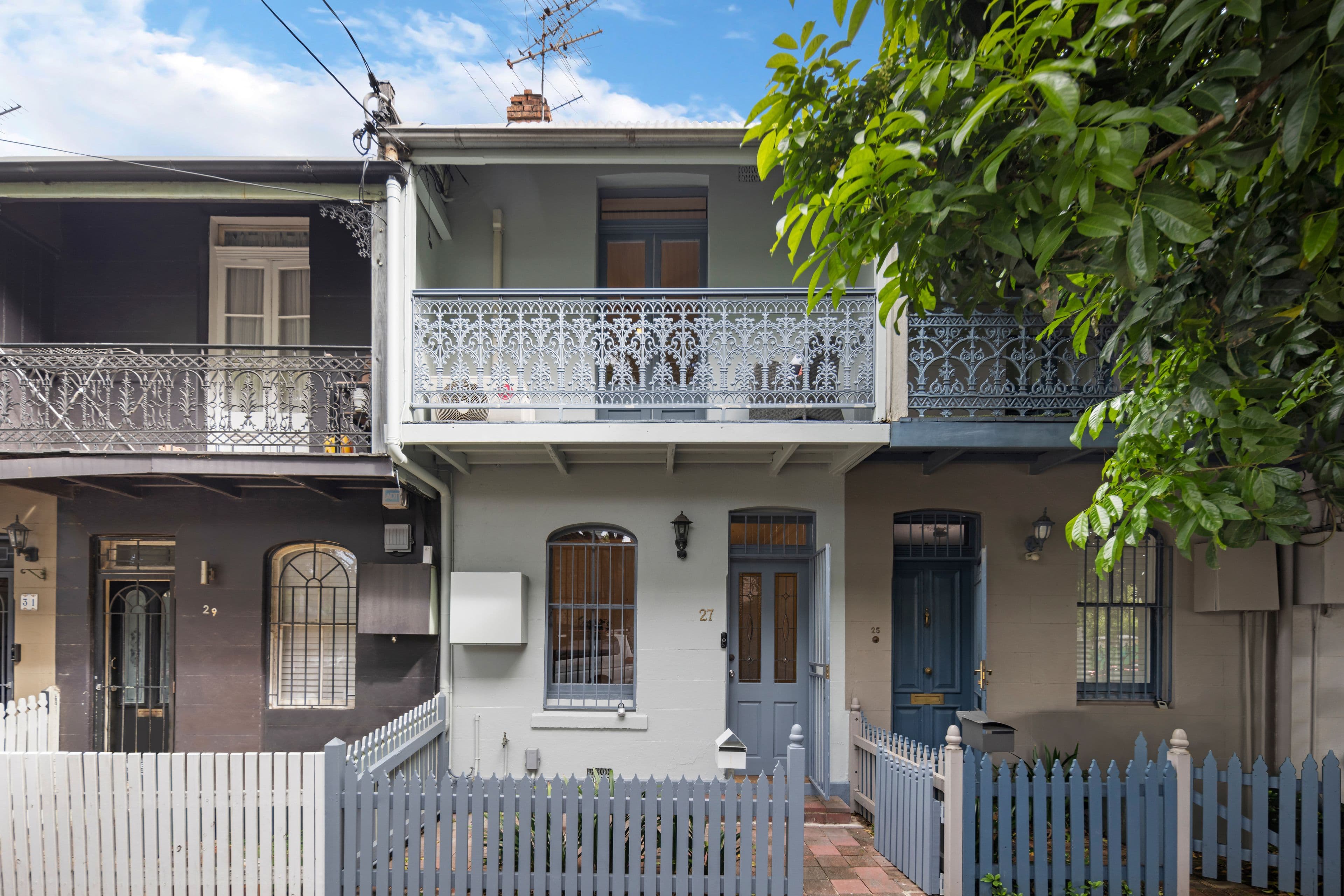 27 Ferndale Street, Newtown NSW 2042, Newtown - Thumbnail 2