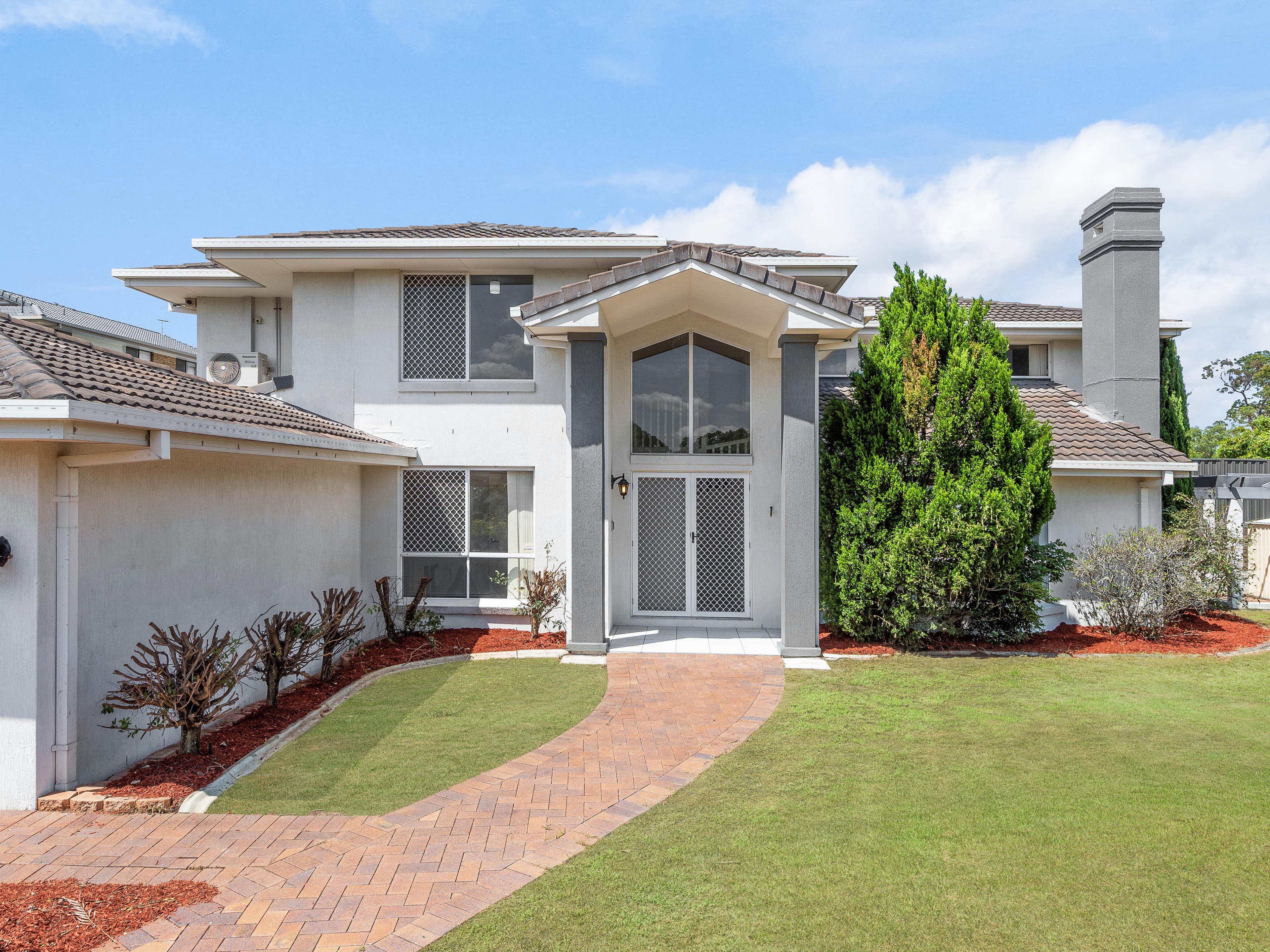 28 Halleys Crescent, Bridgeman Downs QLD 4035, Bridgeman Downs - Image 1