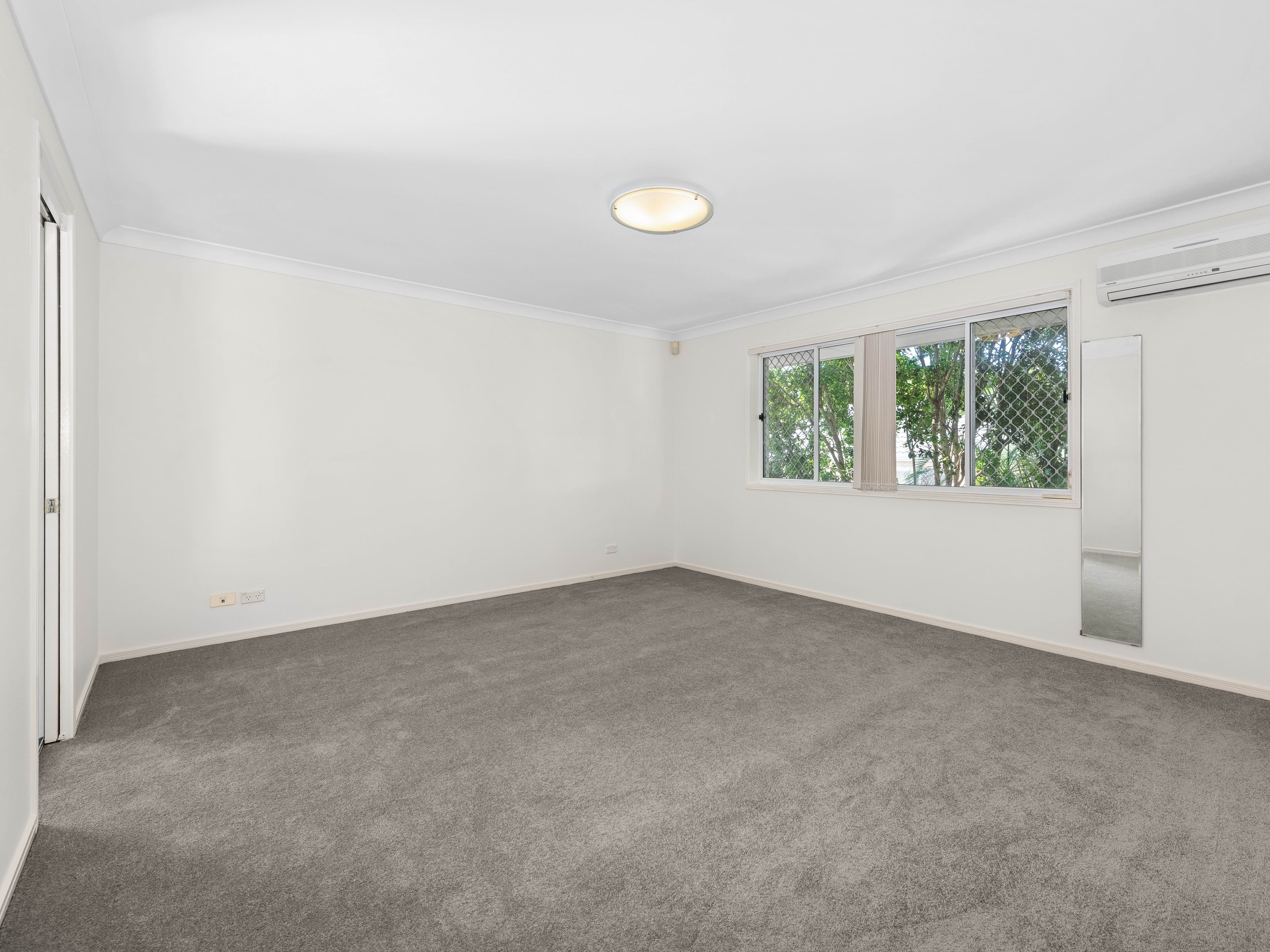 28 Halleys Crescent, Bridgeman Downs QLD 4035, Bridgeman Downs - Thumbnail 7