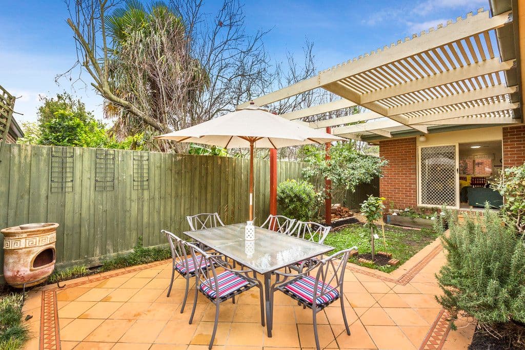 2 Brush Grove, Glen Waverley VIC 3150, Glen Waverley - Thumbnail 4