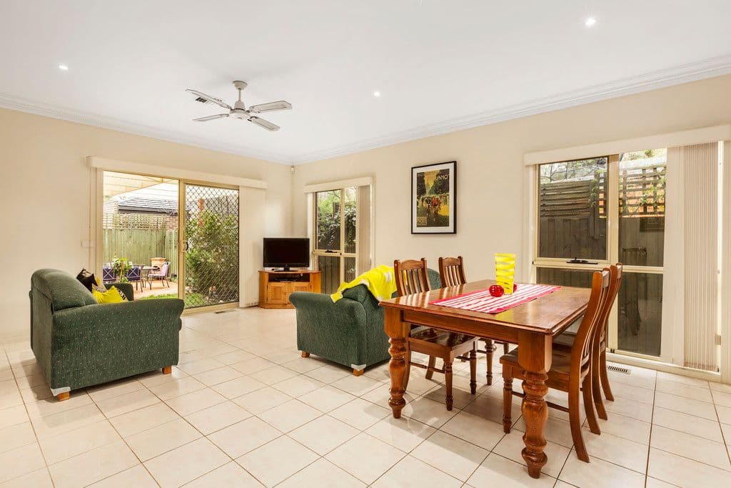 2 Brush Grove, Glen Waverley VIC 3150, Glen Waverley - Thumbnail 6