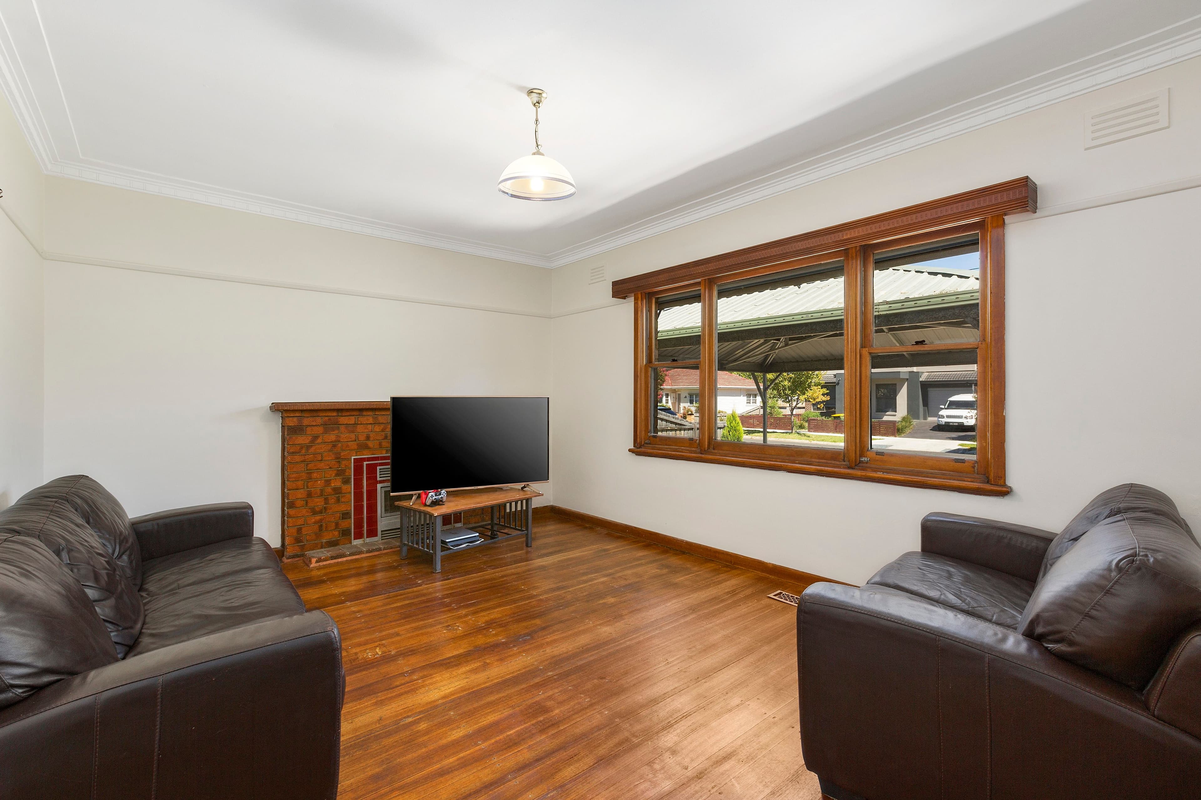 39 Gillard Street, Burwood VIC 3125, Burwood - Thumbnail 2