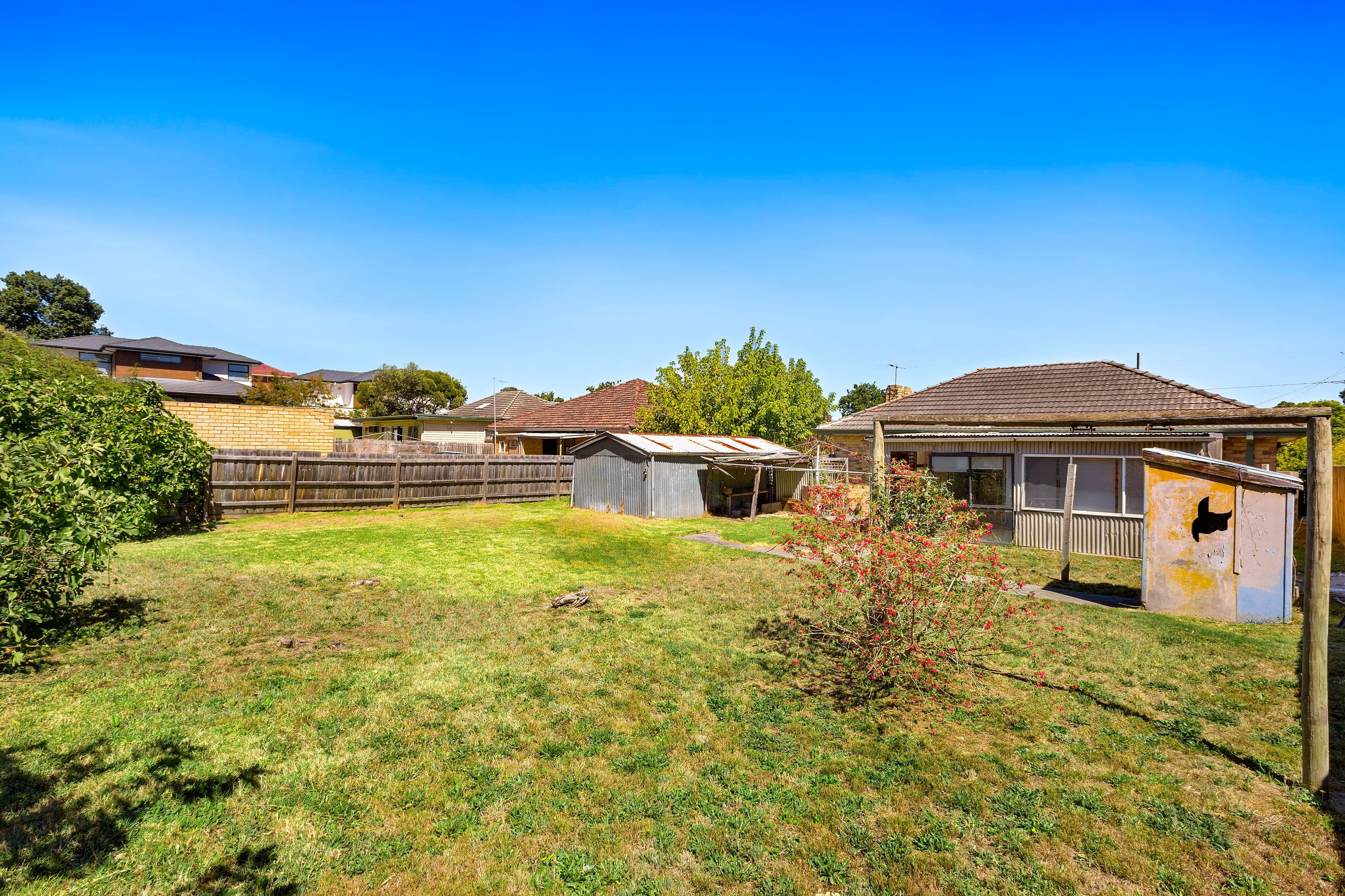 39 Gillard Street, Burwood VIC 3125, Burwood - Thumbnail 4