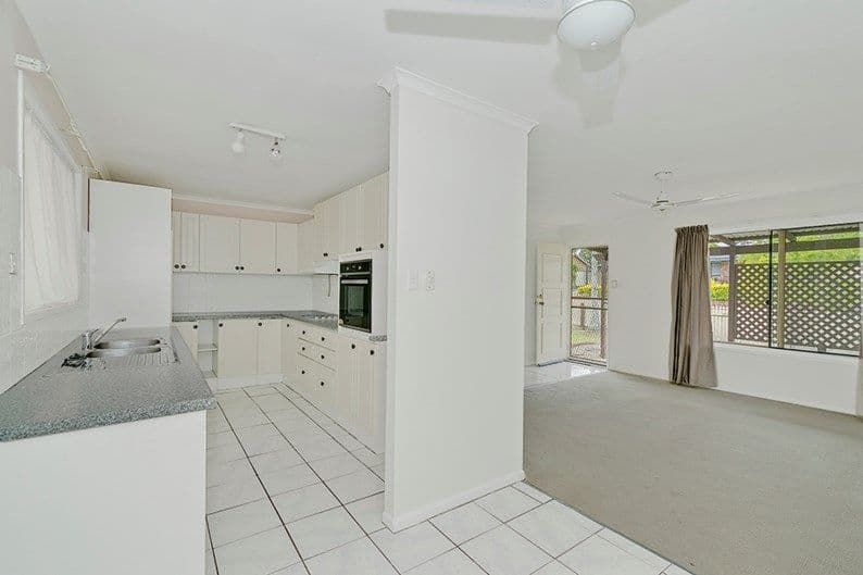 33 Royena Court, Crestmead QLD 4132, Crestmead - Thumbnail 2