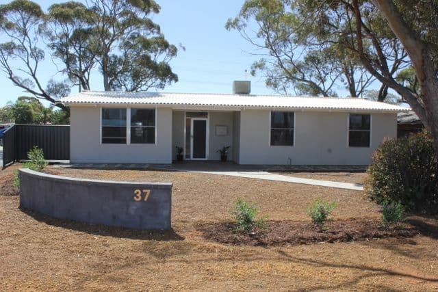 37 Grevillea Crescent, KAMBALDA WEST WA 6442, Kambalda West - Image 1
