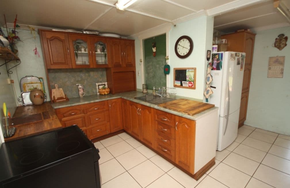 52 Fifteenth Street, HOME HILL QLD 4806, Home Hill - Thumbnail 2