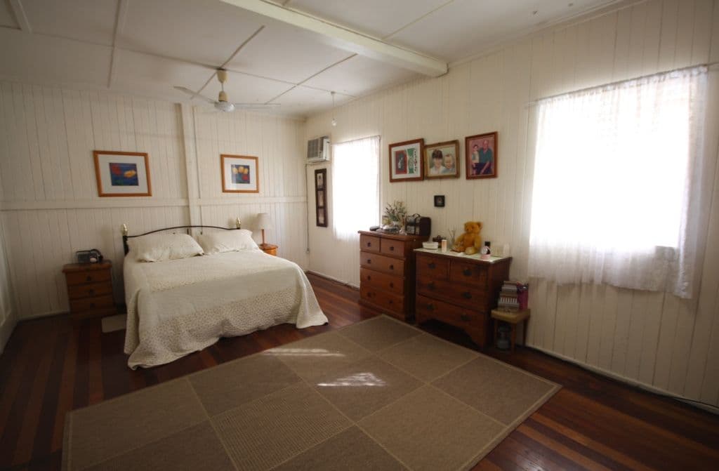 52 Fifteenth Street, HOME HILL QLD 4806, Home Hill - Thumbnail 6