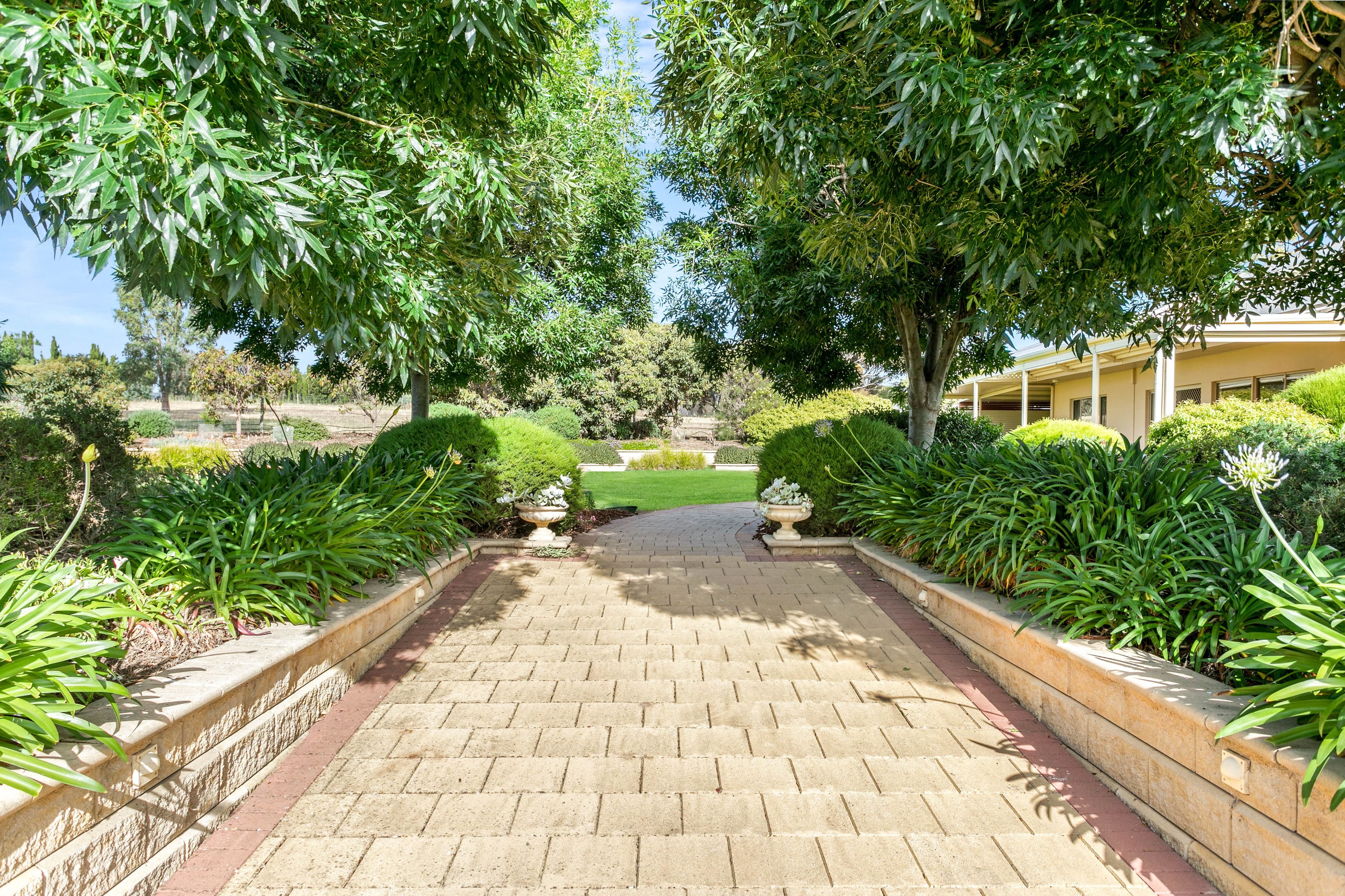 13 Adelaide Road, Strathalbyn SA 5255, Strathalbyn - Image 1