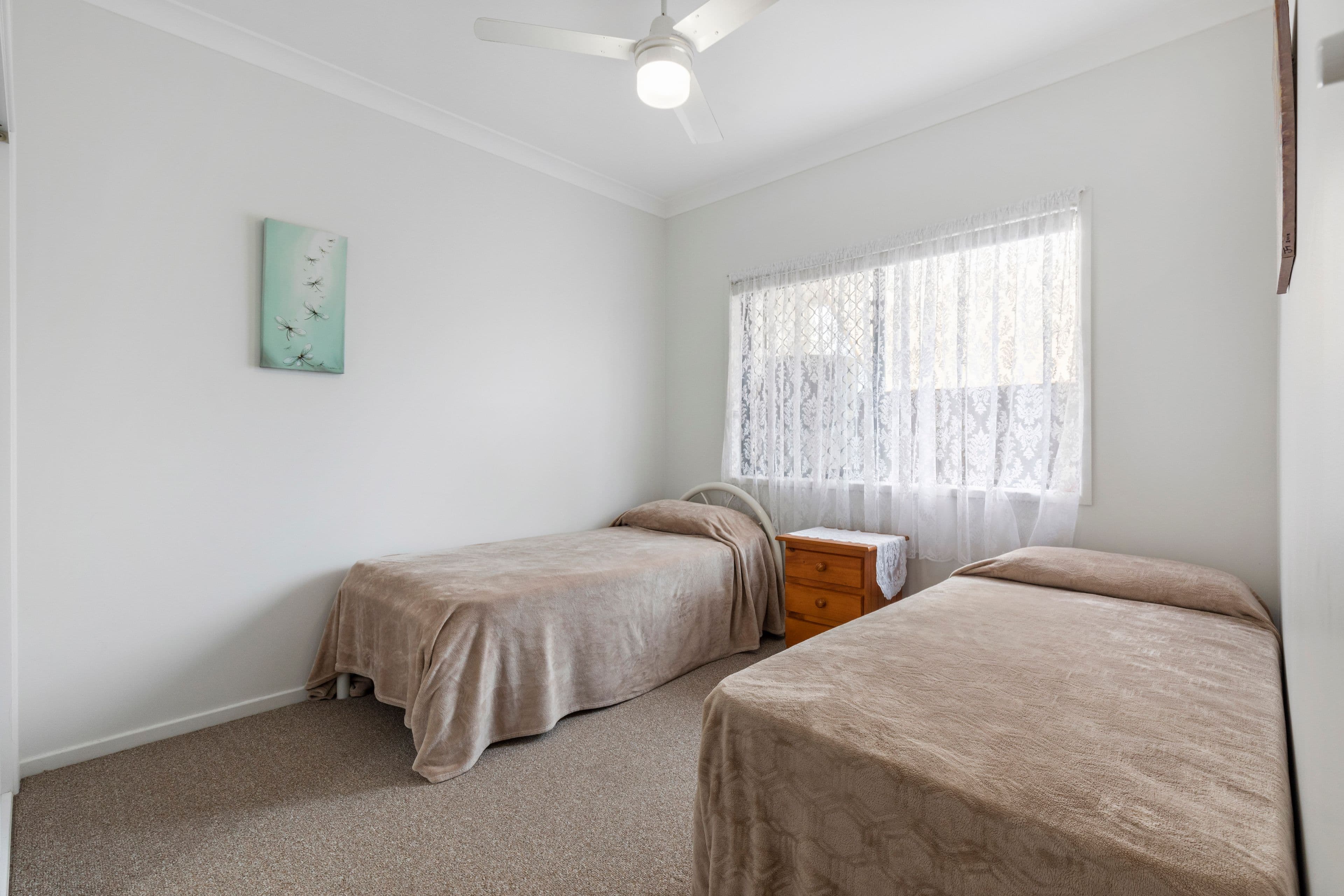 15 Greenview Avenue, Beerwah QLD 4519, Beerwah - Thumbnail 8