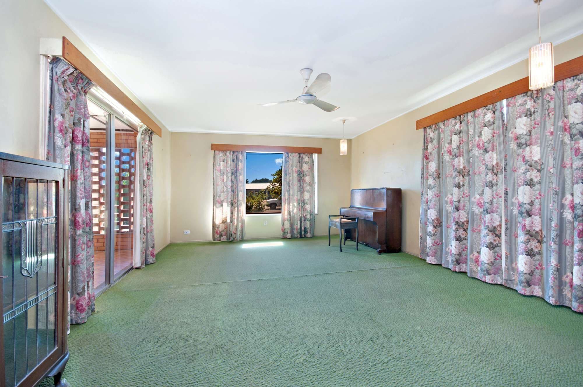 216 Ross River Road, AITKENVALE QLD 4814, Aitkenvale - Thumbnail 3