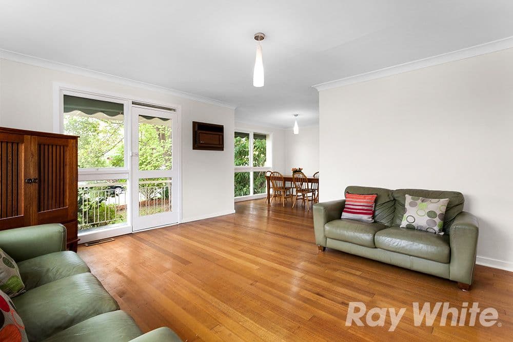 11 Stradella Avenue, Vermont South VIC 3133, Vermont South - Thumbnail 2