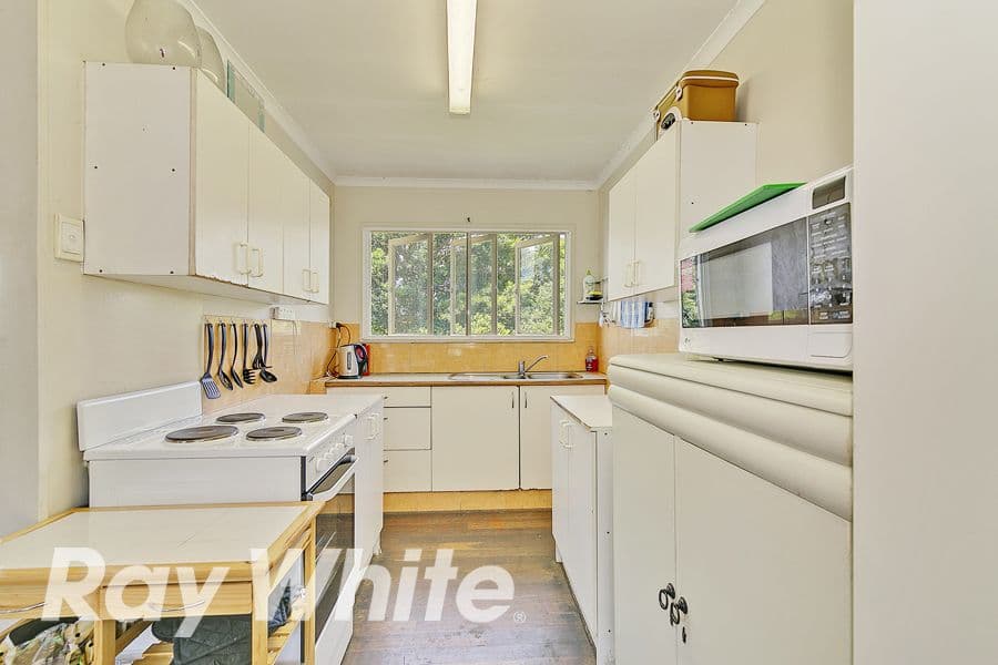 11 Waitara Street, Logan Central QLD 4114, Logan Central - Thumbnail 3
