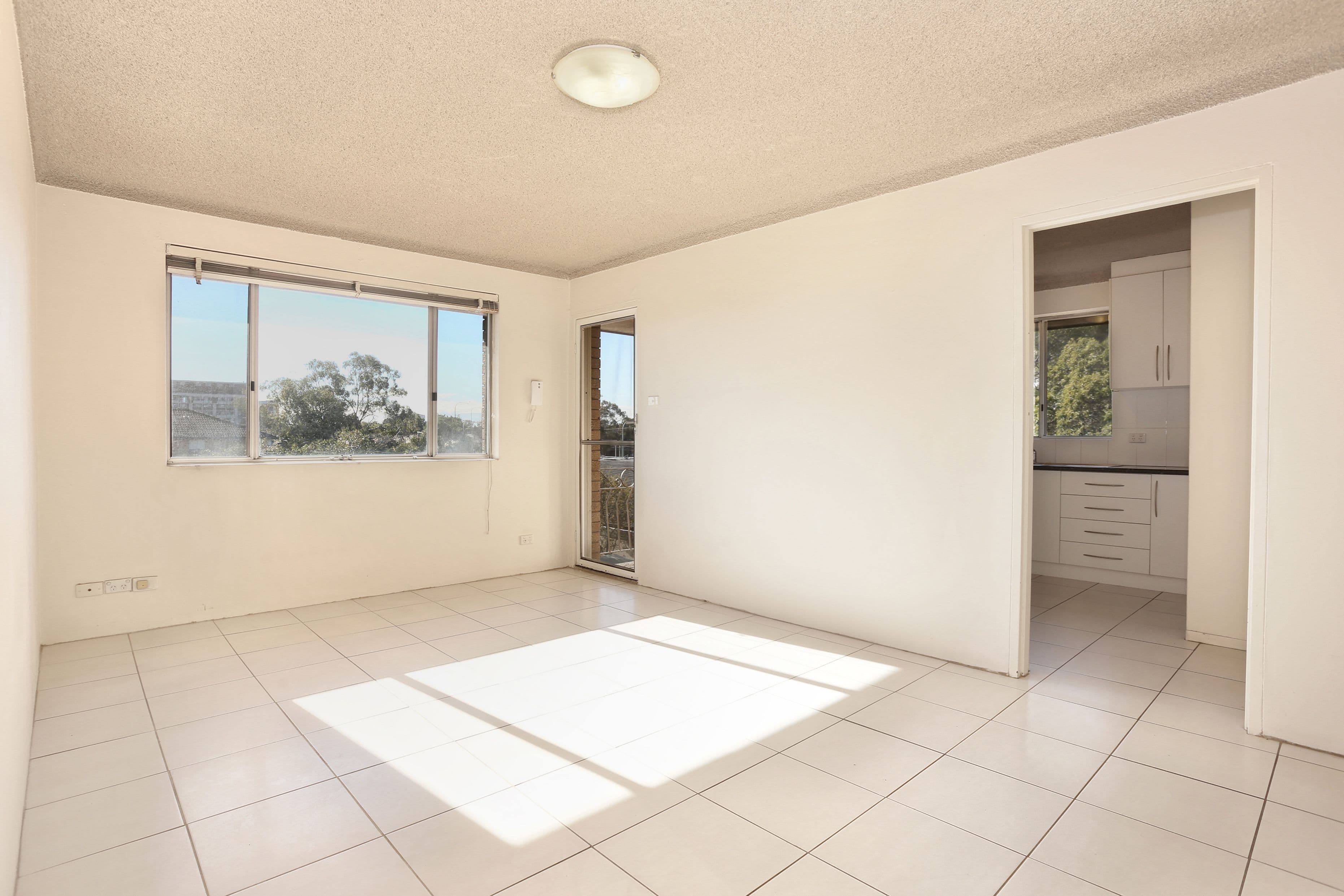 21 York Street, Fairfield - Thumbnail 4