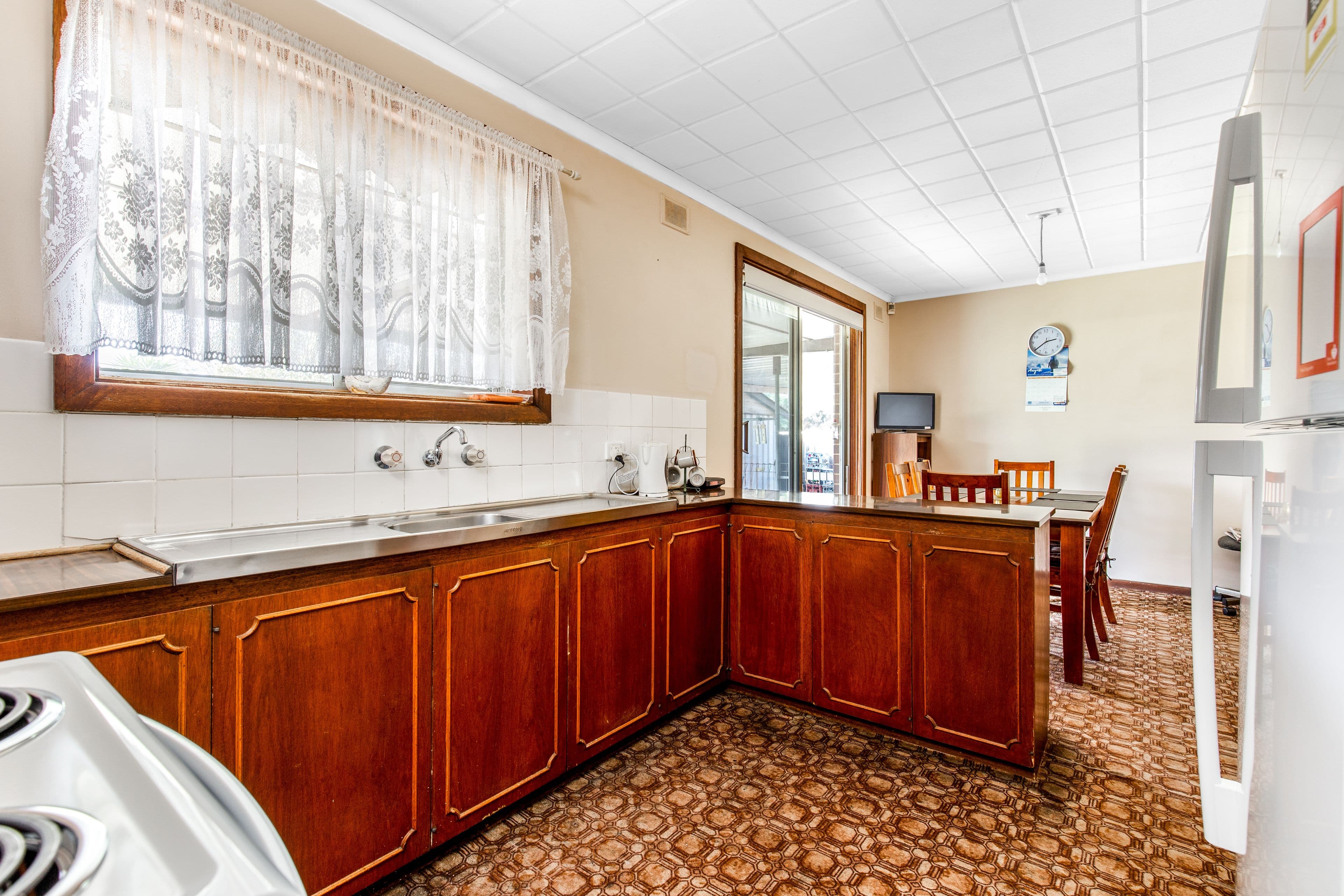 13 Traverse Avenue, Salisbury North SA 5108, Salisbury North - Thumbnail 6