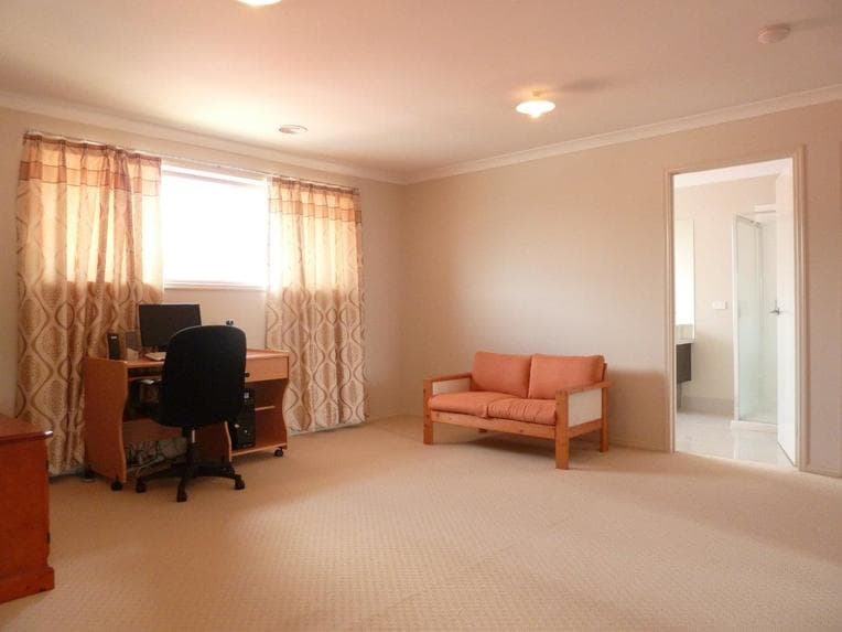 10 Keshava Grove, Dandenong, Dandenong - Thumbnail 6