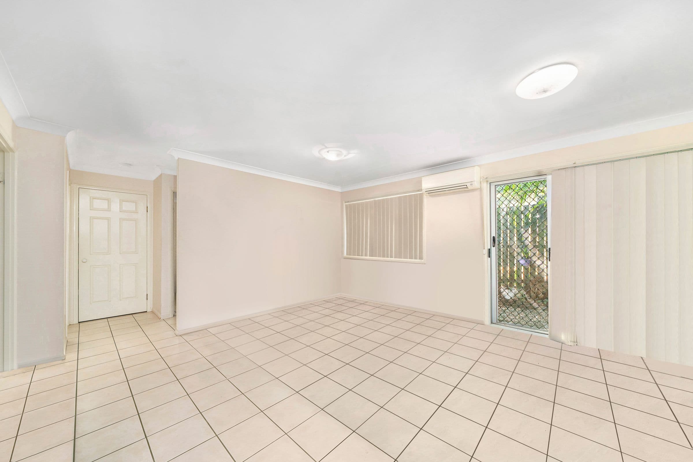 15 Livermore Street, Redcliffe QLD 4020, Redcliffe - Thumbnail 5