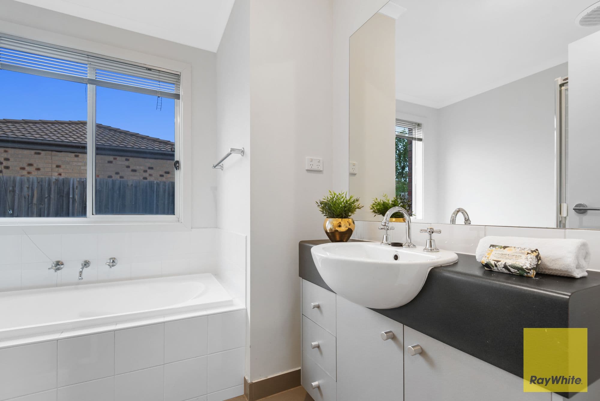 43 Hope Way, Tarneit VIC 3029, Tarneit - Thumbnail 7