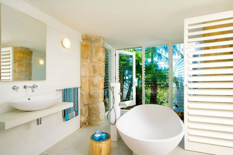 11 Morella Road, WHALE BEACH NSW 2107, Whale Beach - Thumbnail 4