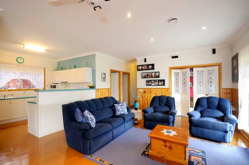 23 Reliance Avenue, LARA VIC 3212, Lara - Thumbnail 2