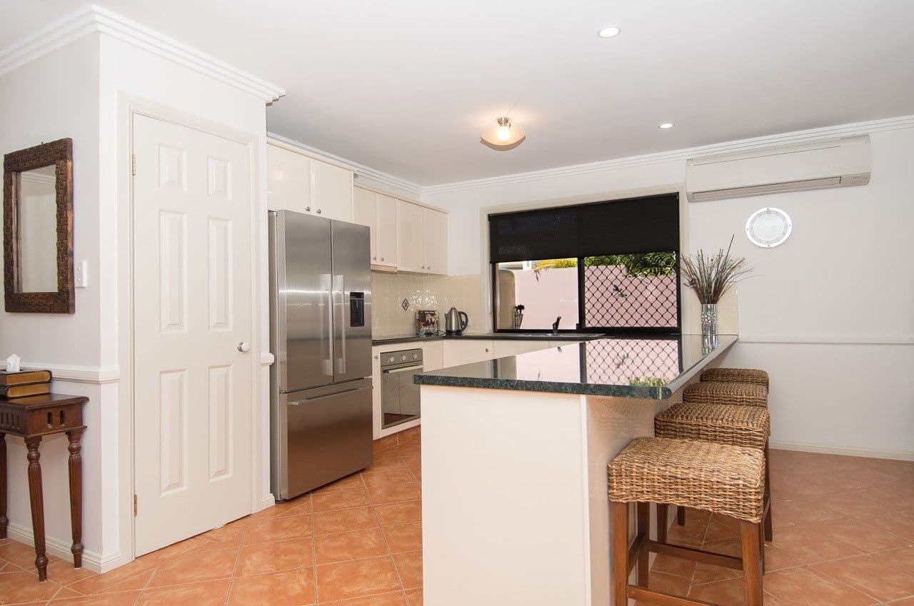 10 Kettlewell Chase, Arundel QLD 4214, Arundel - Thumbnail 5