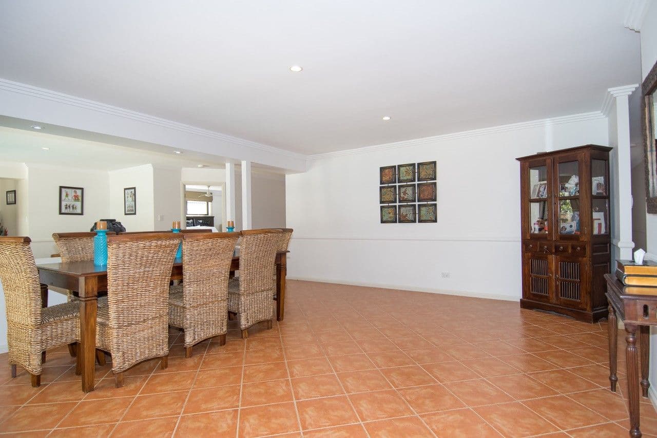 10 Kettlewell Chase, Arundel QLD 4214, Arundel - Thumbnail 8