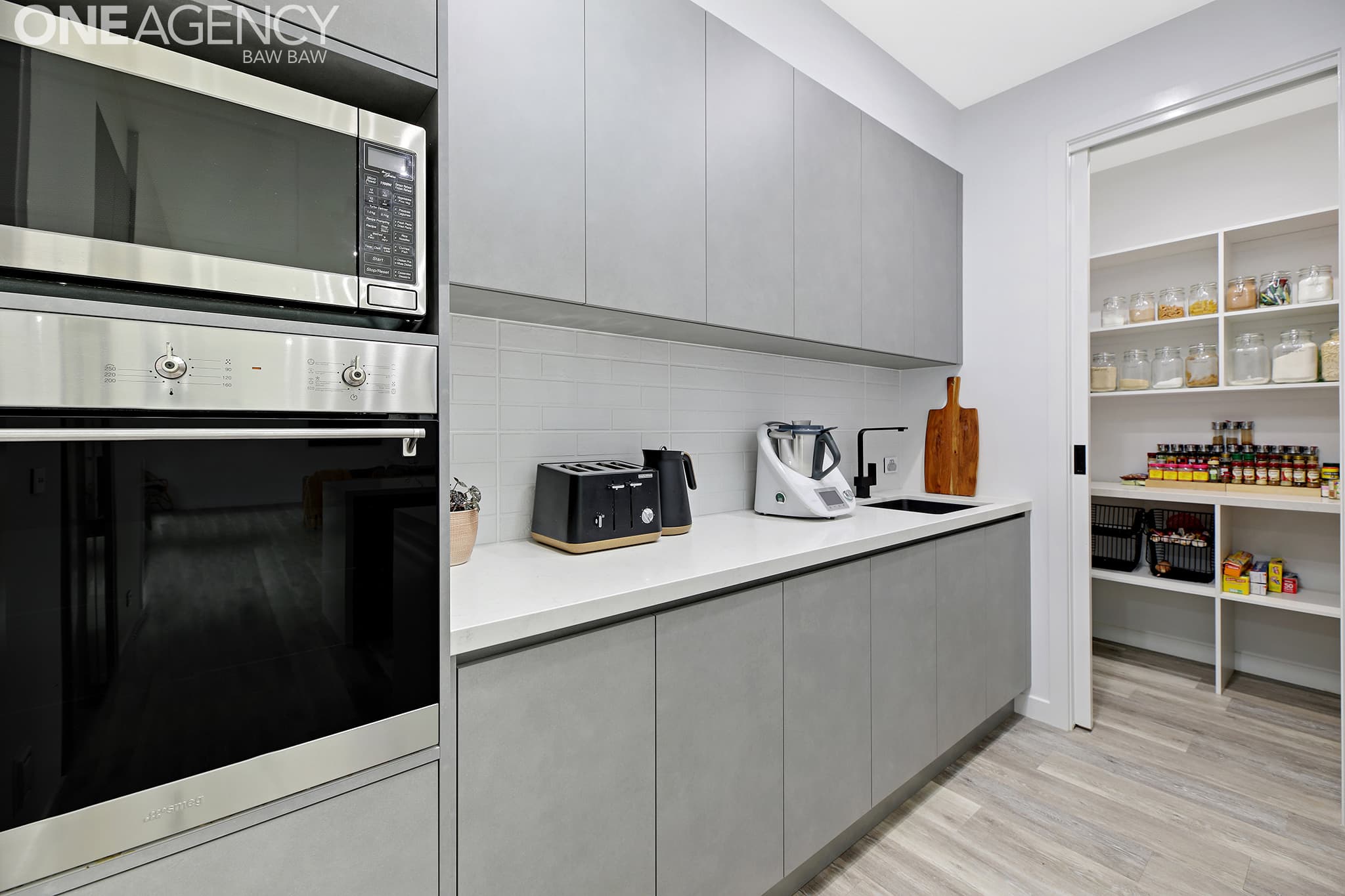 3/3 Lindenell Drive, Drouin, Drouin - Thumbnail 6
