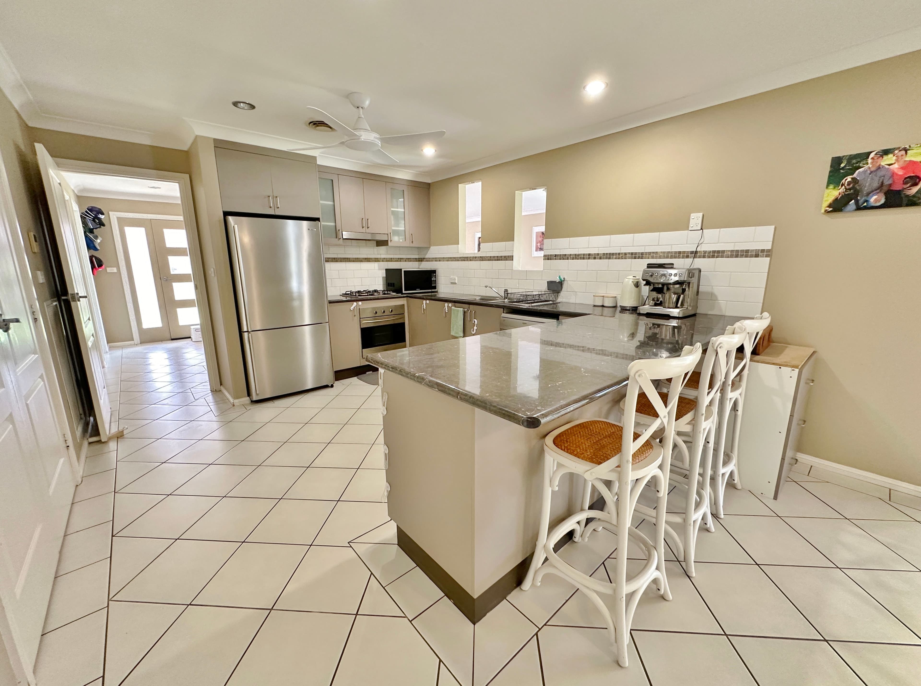 28 Levetts Road, Young NSW 2594, Young - Thumbnail 3