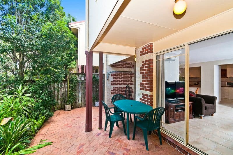 19 Sellin Place, CURRUMBIN WATERS QLD 4223, Currumbin Waters - Image 1
