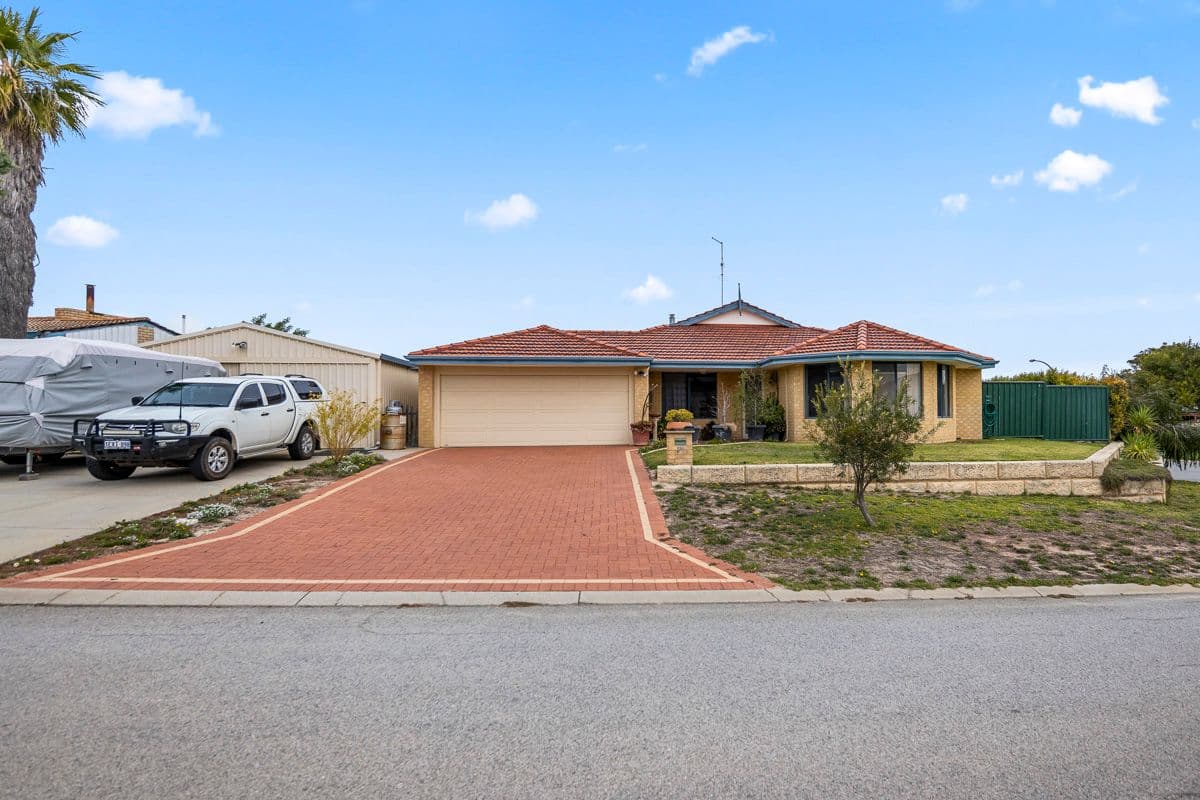 32 WEATHERLEY Drive, Two Rocks WA 6037, Two Rocks - Thumbnail 4